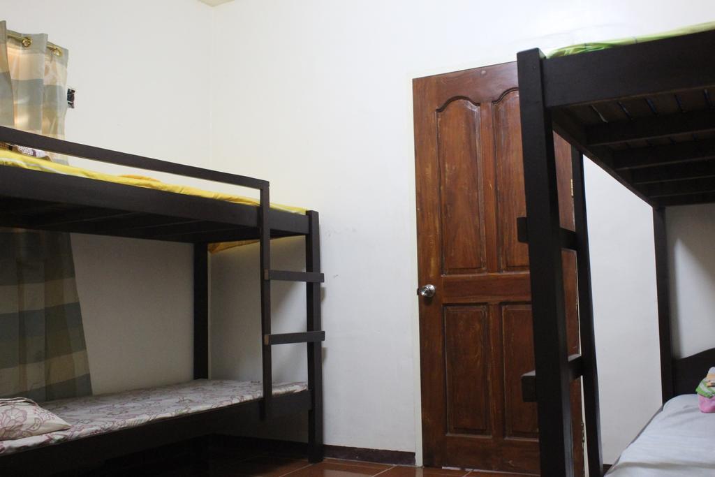 Hotel Casa Dayang Kalibo Habitación foto